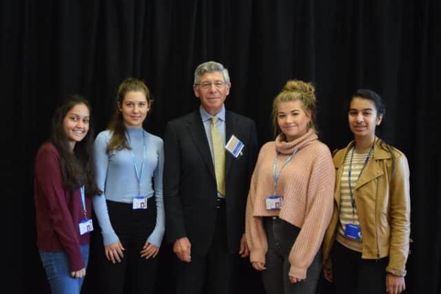 Dr Paul Siklos with Collyers students. Picture:  Lucy Beak, Collyers Student Photographer SUS-180310-131635001