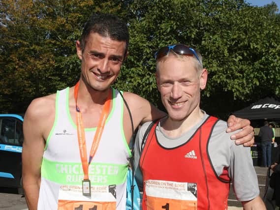Runner-up Mike Houston, left, with winner James Baker / Picture by Derek Martin
