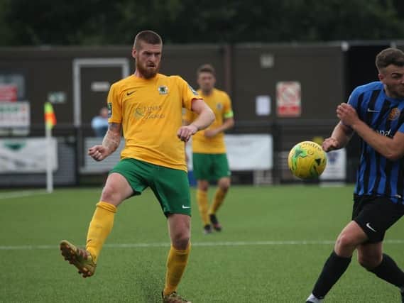 Rob O'Toole hit the bar for Horsham. Picture by John Lines