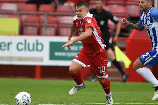 Dean Cox in action