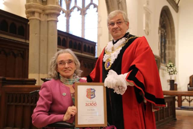 Presentation of the Order of 1066 Award. Photo by Roberts Photographic. SUS-181019-110926001