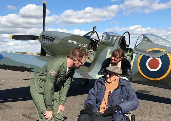 Bob Morrell chatting with Spitfire pilot Jack Rann