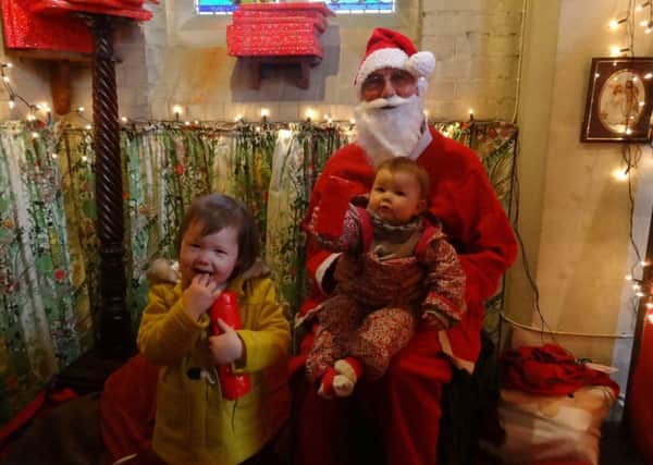 The Sara Lee Trust Christmas Fair 2017 SUS-180611-102350001