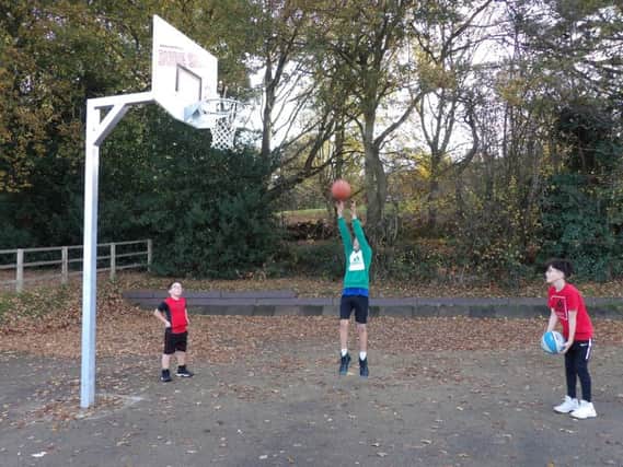 New basketball hoops in Little Common SUS-181116-103030001