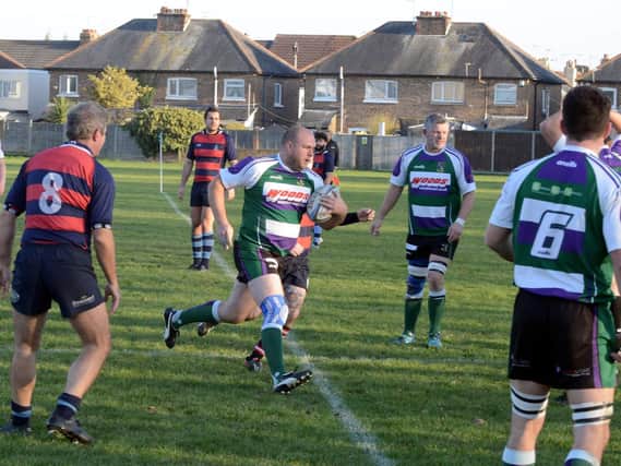 The Bognor and Chichester thirds do battle at Hampshire Avenue / Picture by Kate Shemilt