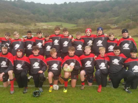 Heath U14s enjoyed a weekend tour to the Isle of Wight and fought back in a tight contest to win 12-21