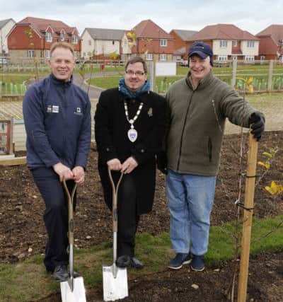 Julian Hodder Managing Director Barratts Southern Counties, Town Mayor Cllr Billy Blanchard-Cooper and allotment holder Mr M Hutchinson