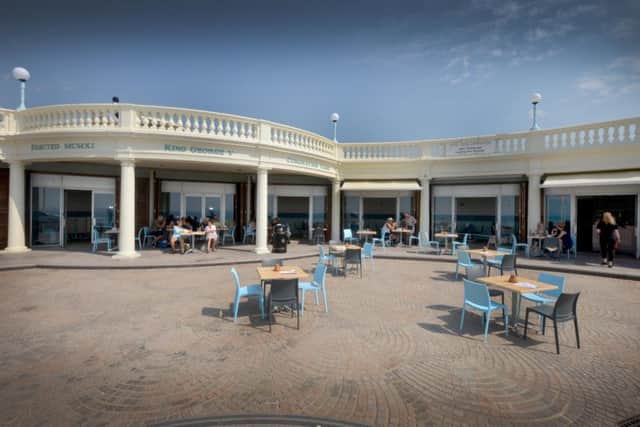 The Colonnade Cafe and Restaurant, Bexhill SUS-180726-115106001