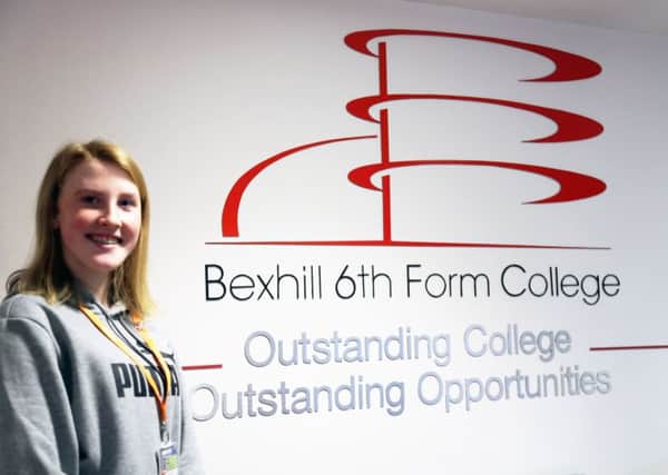 Bexhill College Libby SUS-190115-132420001