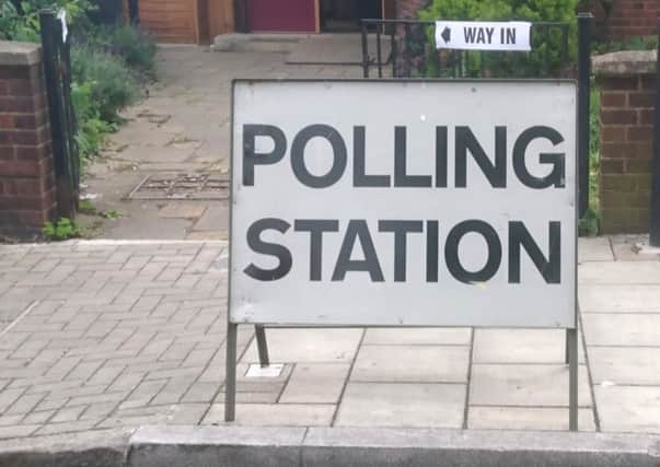 Polling Station image by Descrier licensed by Creative Commons from Flickr.