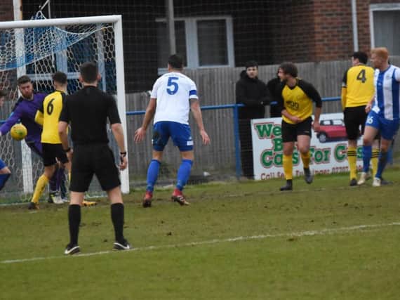 Tom Graves scores the winner on his return to the side. Picture by Grahame Lehkyj
