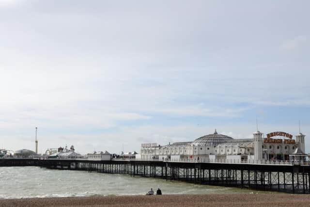 The area where the forklift trucks fell into the sea was sealed off on the pier