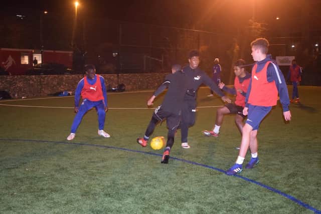 Players were split into 6 teams, and together with the tournament we hosted an Anti-Knife Crime workshop during the evening.