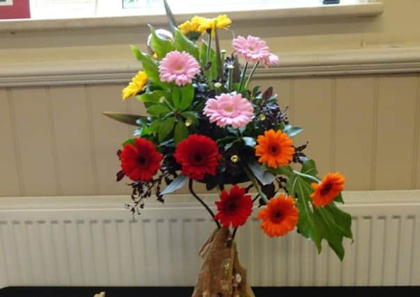 Floral Art at Ninfield Horticultural Society Spring Show 2019 SUS-190326-093246001