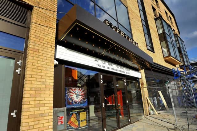 New Everyman cinema in Horsham's Piries Place. Pic Steve Robards SR1908266 SUS-190327-100532001