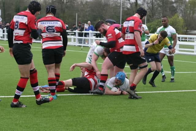 Giles Barber try for Horsham at home to Maidstone. Photo by Clive Turner