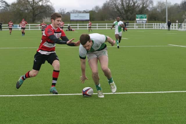 Joe Wilde try for Horsham RUFC. Photo by Clive Turner