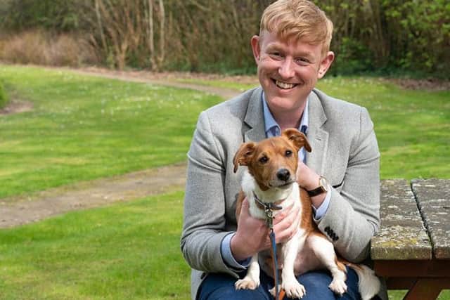 Quinn pictured with RSPCA chief executive Chris Sherwood SUS-191005-114013001
