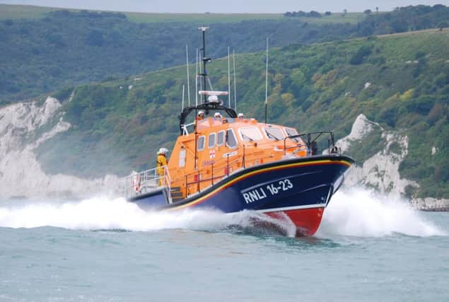 Eastbourne lifeboats SUS-191006-155013001