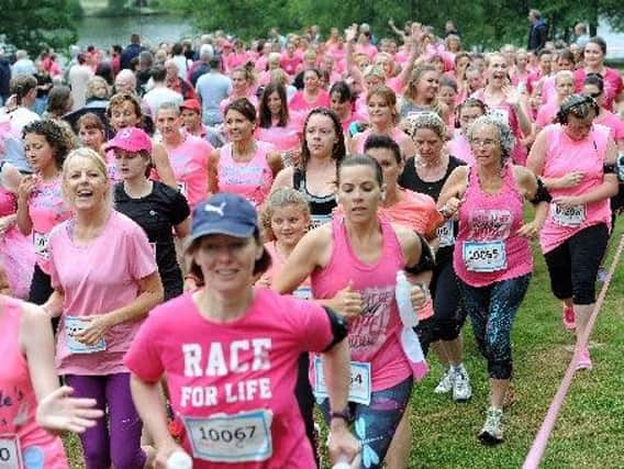 Race for Life in Crawley in 2017