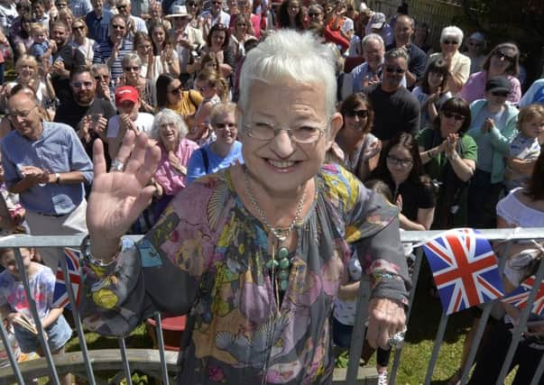 Dame Jacqueline Wilson opens the Willingdon Library (Photo by Jon Rigby) SUS-190624-085418008