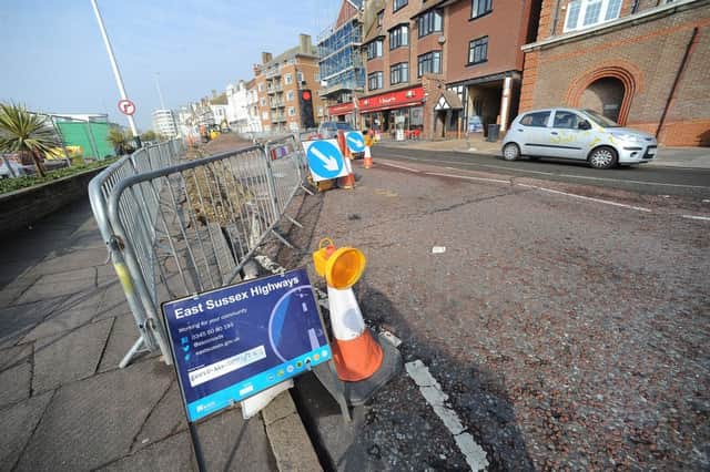 Bexhill Seafront Roadworks SUS-150318-121307001