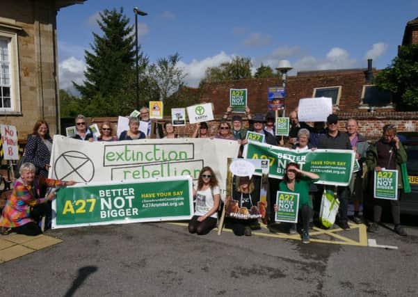 Arundel A27 demonstration before South Downs National Park Authority meeting