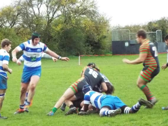 Action from the match. Photo courtesy of Peter Knight.