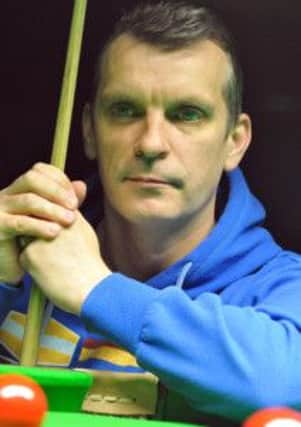 Mark Davis will take on Stuart Bingham in the last 16 of the Betfair World Snooker Championship