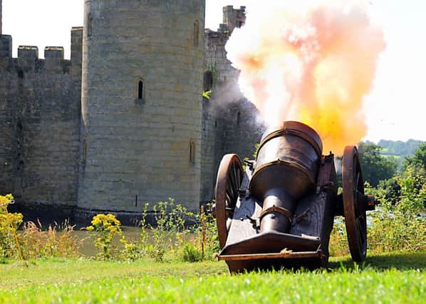 Bodiam Medieval Fair at Bodiam Castle, Bodiam.
11.08.12.
Pictures by: TONY COOMBES PHOTOGRAPHY
Firing of the Bombard