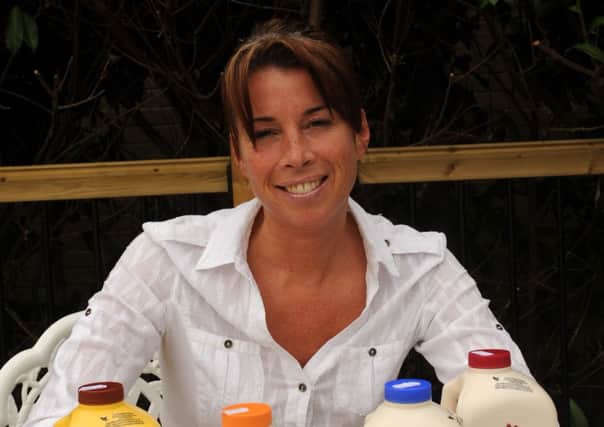 Claire Hallett-Walsh whose online business sells the healthy aloe drink


Picture by Louise Adams C131130-4 Chi Aloe