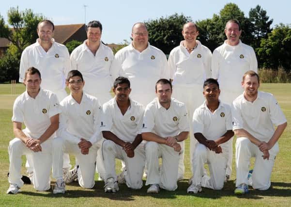 L36190H13 Rustington Cricket Club team picture