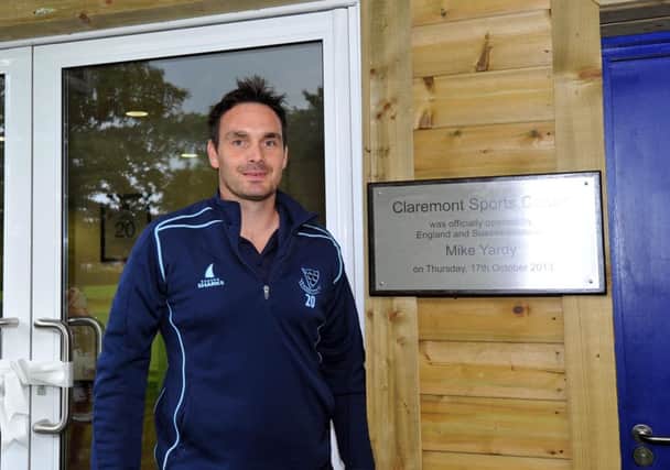 Michael Yardy opens the new Claremont Sports Centre. Picture by Steve Hunnisett (eh43010a)