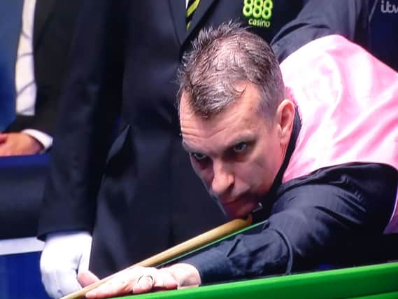 Mark Davis has been drawn against Mark Selby at The Masters