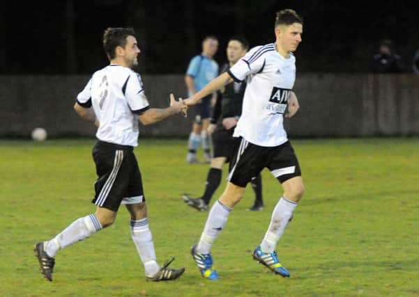 Loxwood won their fifth league game in a row to move joint top