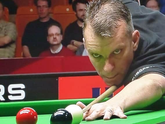 Mark Davis will face Mark Selby in the opening match of the 2014 Masters tournament tomorrow