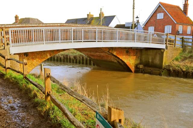JPCT 080114 Upper Beeding Bridge. Photo by Derek Martin