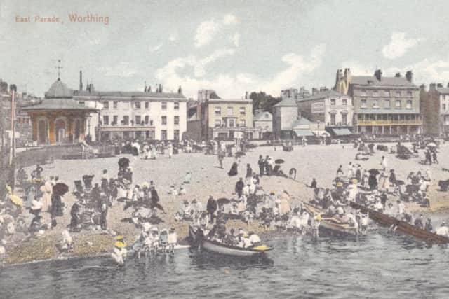 The Pier Hotel (just left of centre) and East Parade, c1903