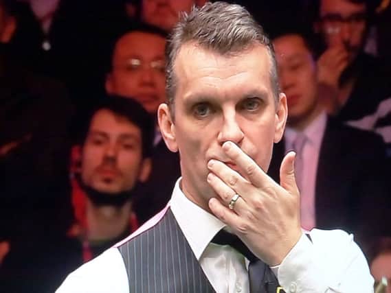 Mark Davis is out of the Dafabet World Snooker Championship following a 10-5 defeat to Dominic Dale