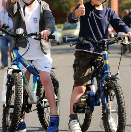 Mini Bike ride. Greater Haywards Heath Bike Ride Sunday 18th May 2014. Pic Steve Robards SUS-140519-100906001