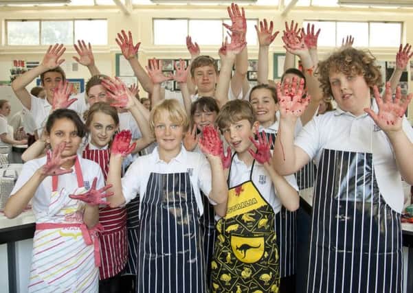 Steyning Grammar Scgool students take part in 'Food Revolution Day' SUS-140521-101943001