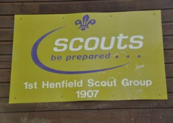 Henfield Scouts sign SUS-140729-102049001