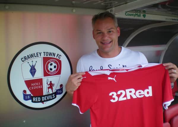 Brian Jensen has signed for Crawley Town SUS-140529-081659001
