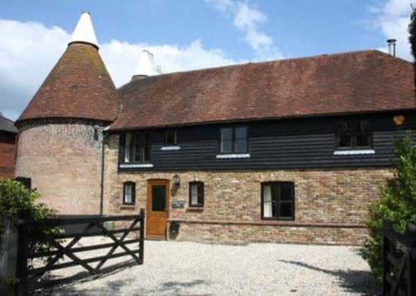 Twin oast house for sale at Staplecross SUS-140822-091811001