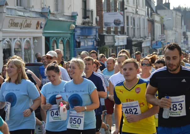 Runners make their way along Battle High Street in the bbb10K on Sunday morning. Picture courtesy Michelle Rideout