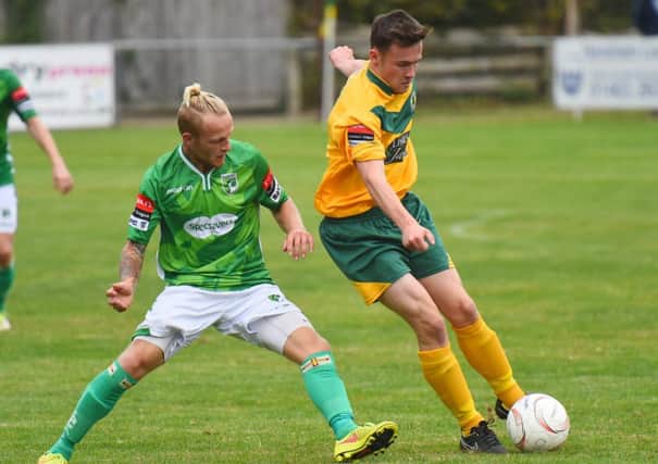 Football.Ryman League South Division. Horsham v Guernsey. Action from the match. Picture Liz Pearce. LP270914FH17 SUS-140927-202001008