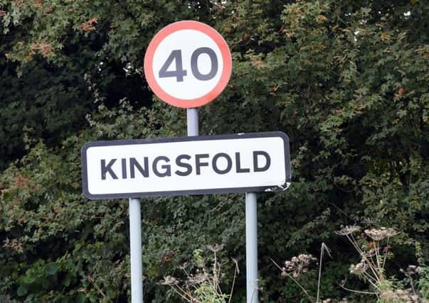 Kingsfold Development.Green fields around Kingsfold hamlet are under threat of development. Kingsfold, Horsham. Picture : Liz Pearce. LP200914KD02 SUS-140920-192743008