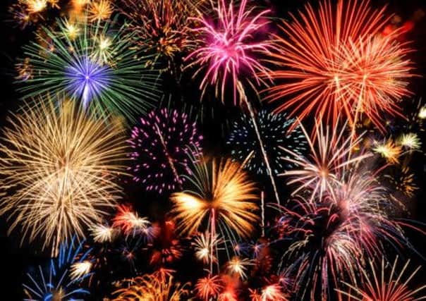Fireworks EMN-141014-150423001