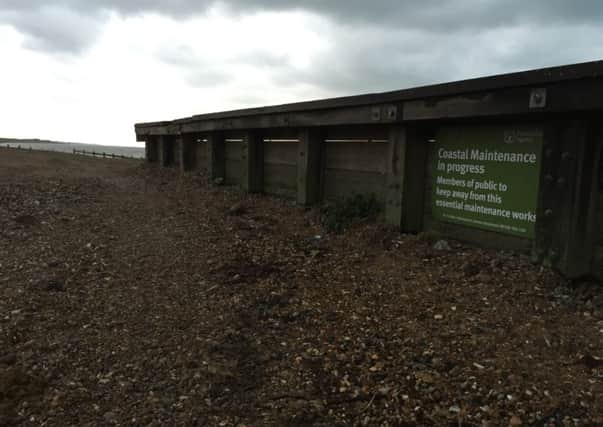 A 'do minimum' approach has been proposed by the Environment Agency as part of its latest consultation into coastal sea defences and eroision in Climping and on the west bank of the River Arun SUS-141119-092538001