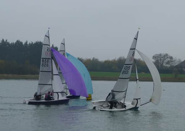 The RS 400 fleet in action at Dell Quay